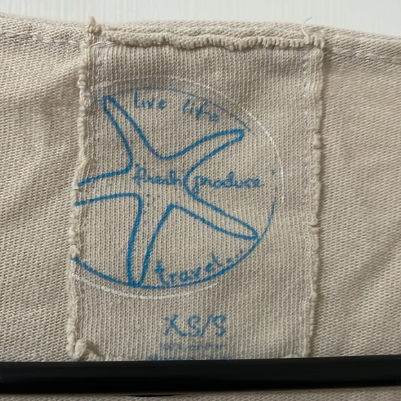 Fresh Produce Cream Boxy Blouse with Relaxed Fit Size XS - Picture 3 of 6